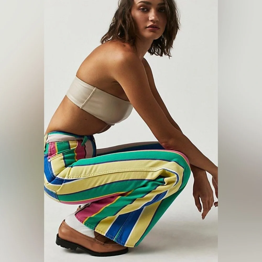 NWOT Free People x Wrangler Size 25x32 Wanderer 622 Rainbow Pop High Rise Jeans - Picture 3 of 16
